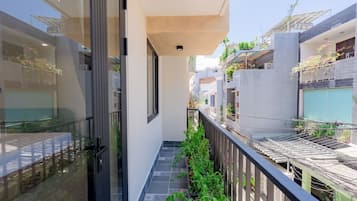 Halaman properti