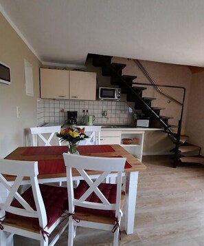 Dining - Holiday home with 2 bedrooms (Plau am See)