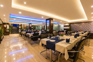Dining - Amaltas International Green Park  (New Delhi)
