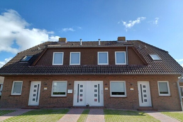 Exterior - Crab, holiday home Diana (Krummhörn \/ OT Greetsiel)
