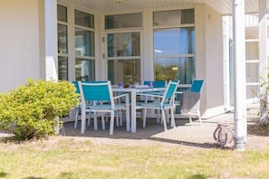 Outdoor dining - "Krause Holiday Home" (Vaschvitz)