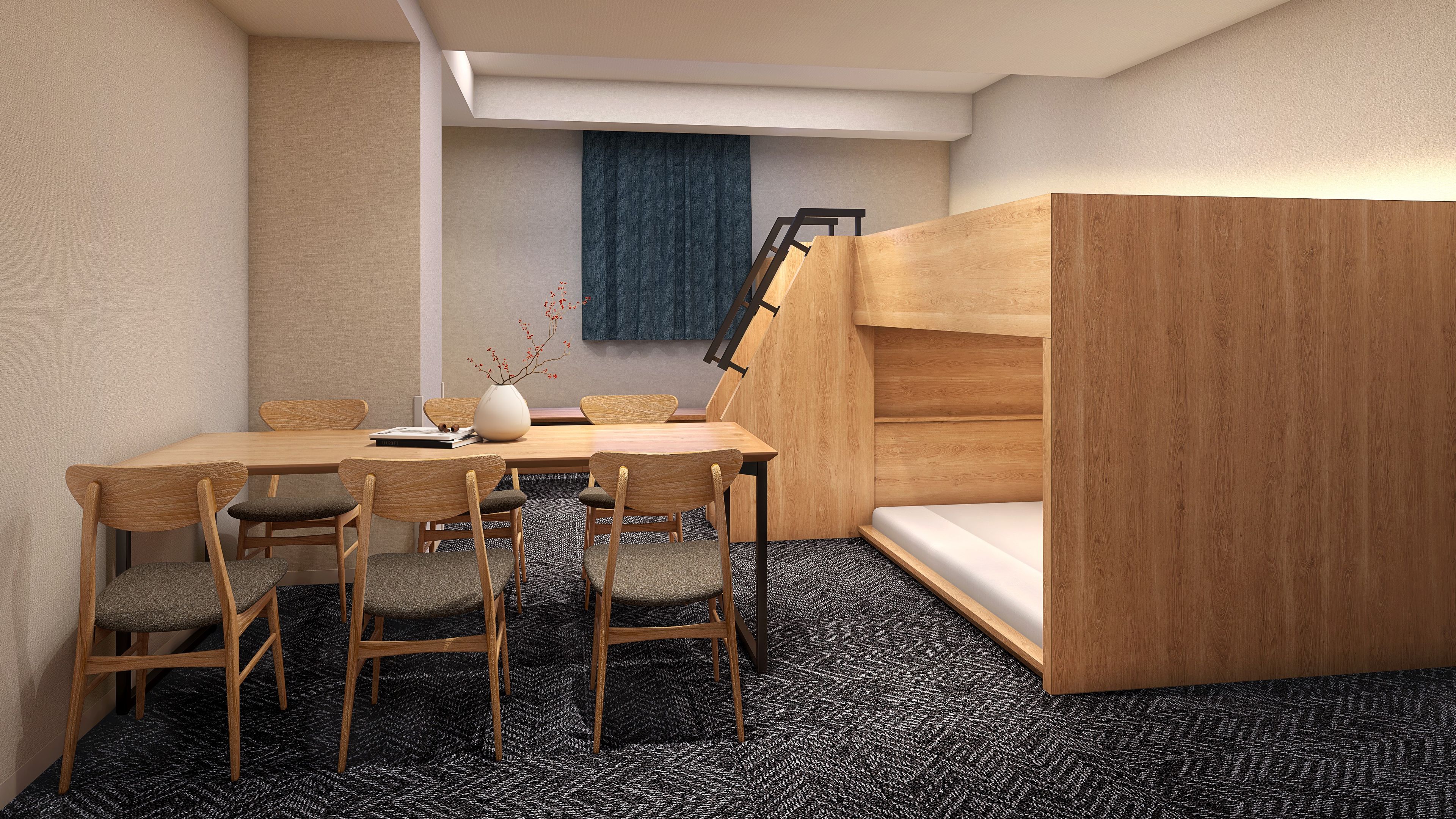 Una habitación compacta con una cama litera de madera, una mesa de comedor con sillas y una ventana pequeña con cortina.
