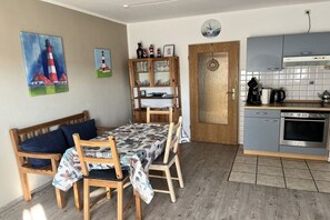 Unclassified image, 5 of 31, button - Holiday apartment with 2 bedrooms (Werdum)