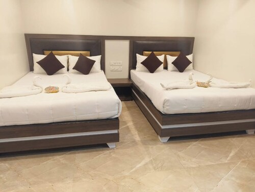 SRM Grand By Big Hotel