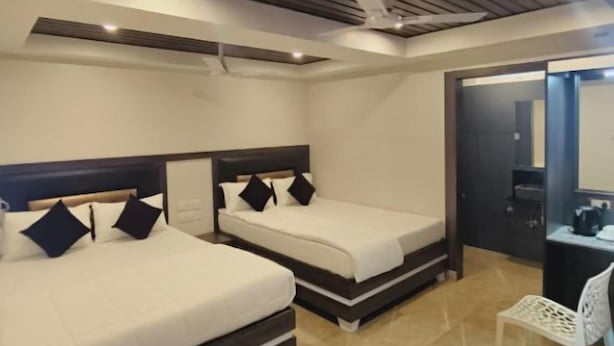 Unclassified image, 1 of 19, button - SRM Grand By Big Hotel (Sri Vijaya Puram)
