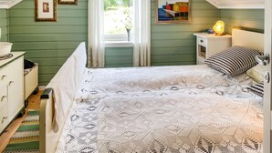 Room - Stunning home in Stongfjorden with house a panoramic view (Stongfjorden)