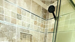 Chuveiro, shampoo