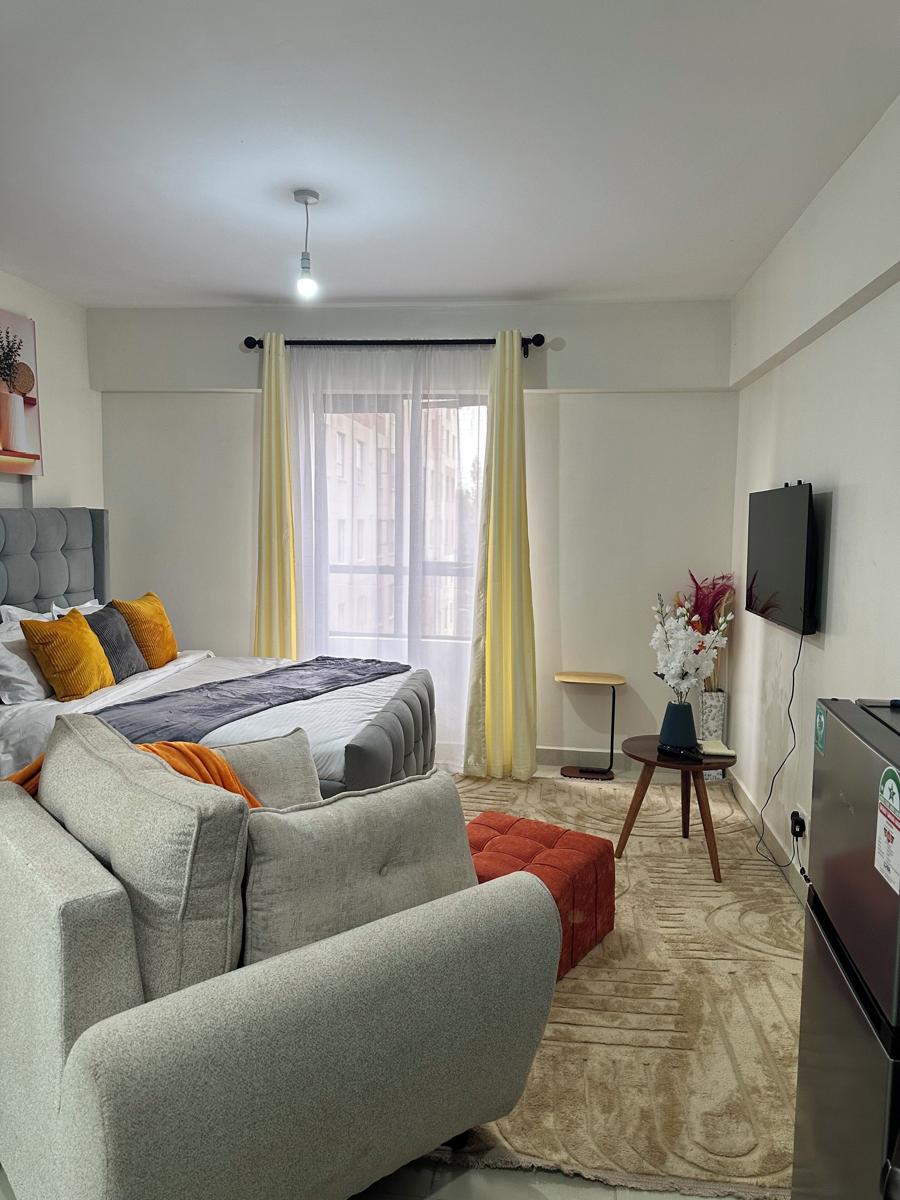 1 habitación, tabla de planchar con plancha, wifi gratis y ropa de cama 