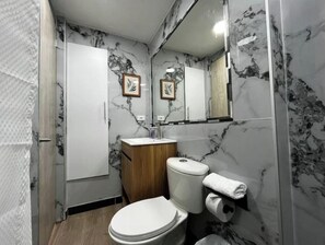 Een douche, zeep