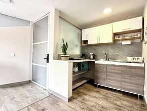 Private kitchen - Apartment 5-2, Parque de 93. (Bogotá)