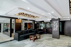 House | Reception - Classic Vishwavidyalaya Metro (Kanpur)