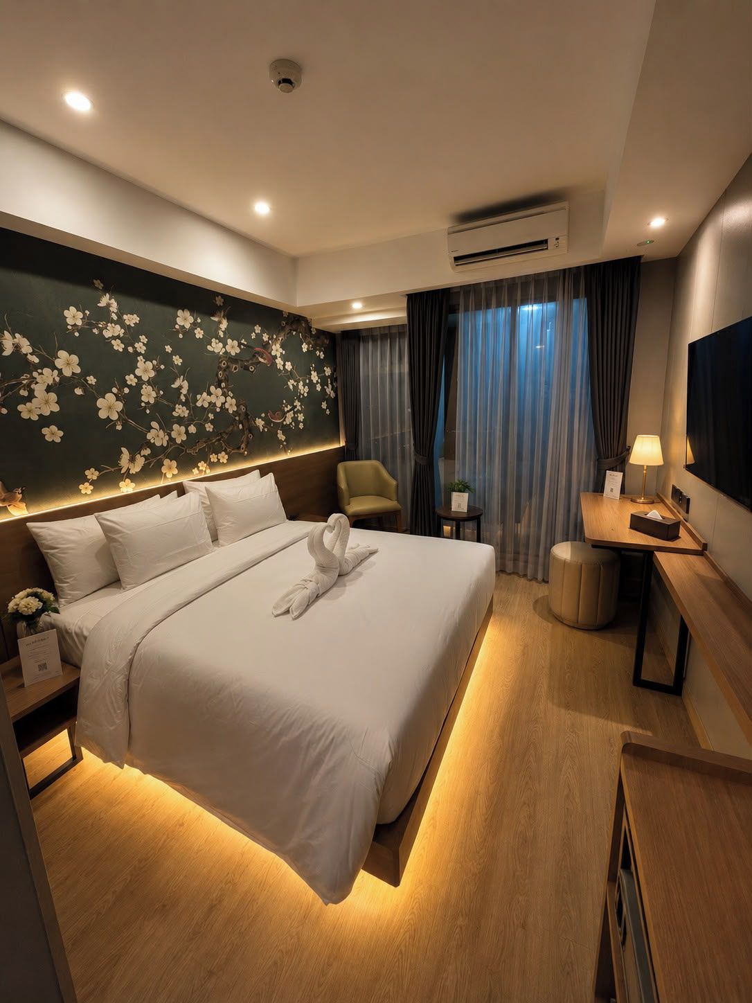 Deluxe Double Room, City View | Desk, laptop workspace, WiFi (free)