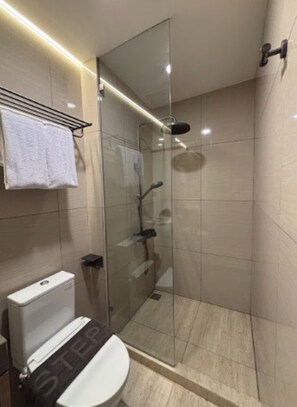 Bathroom - Alltrue Sakura Garden City Cipayung (Cipayung)