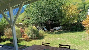 Unclassified image, 5 of 25, button - "Chez Peye", Pyrenean family house, with garden and nearby bathable river (Osse-en-Aspe)