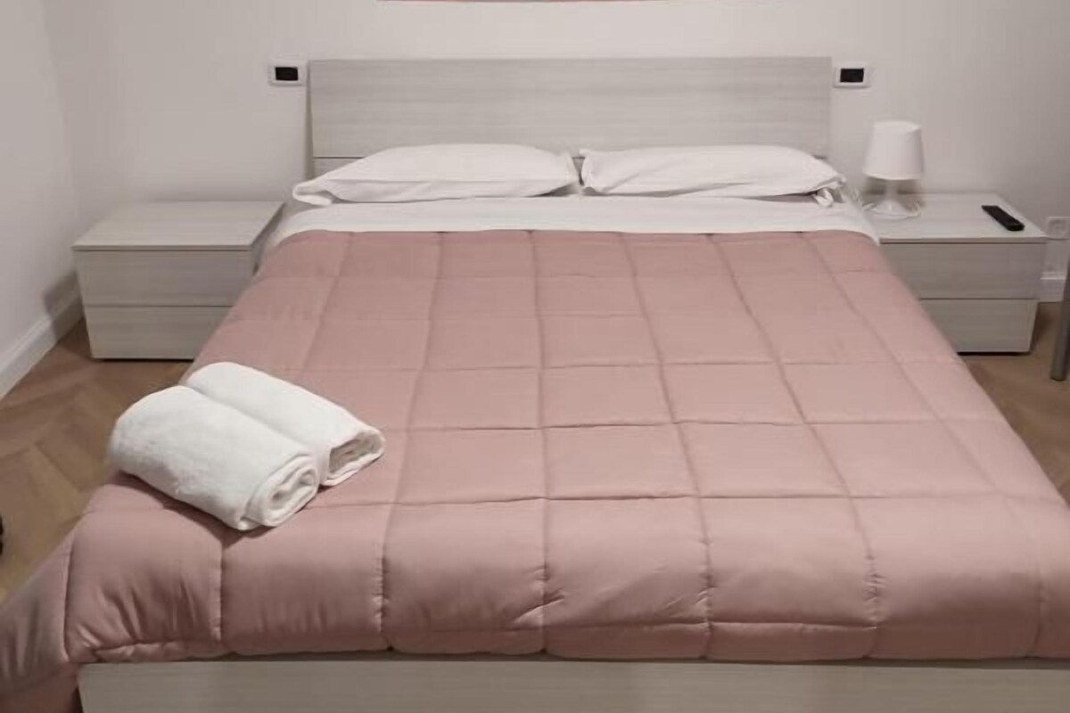 In-room safe, iron/ironing board (on request), free WiFi