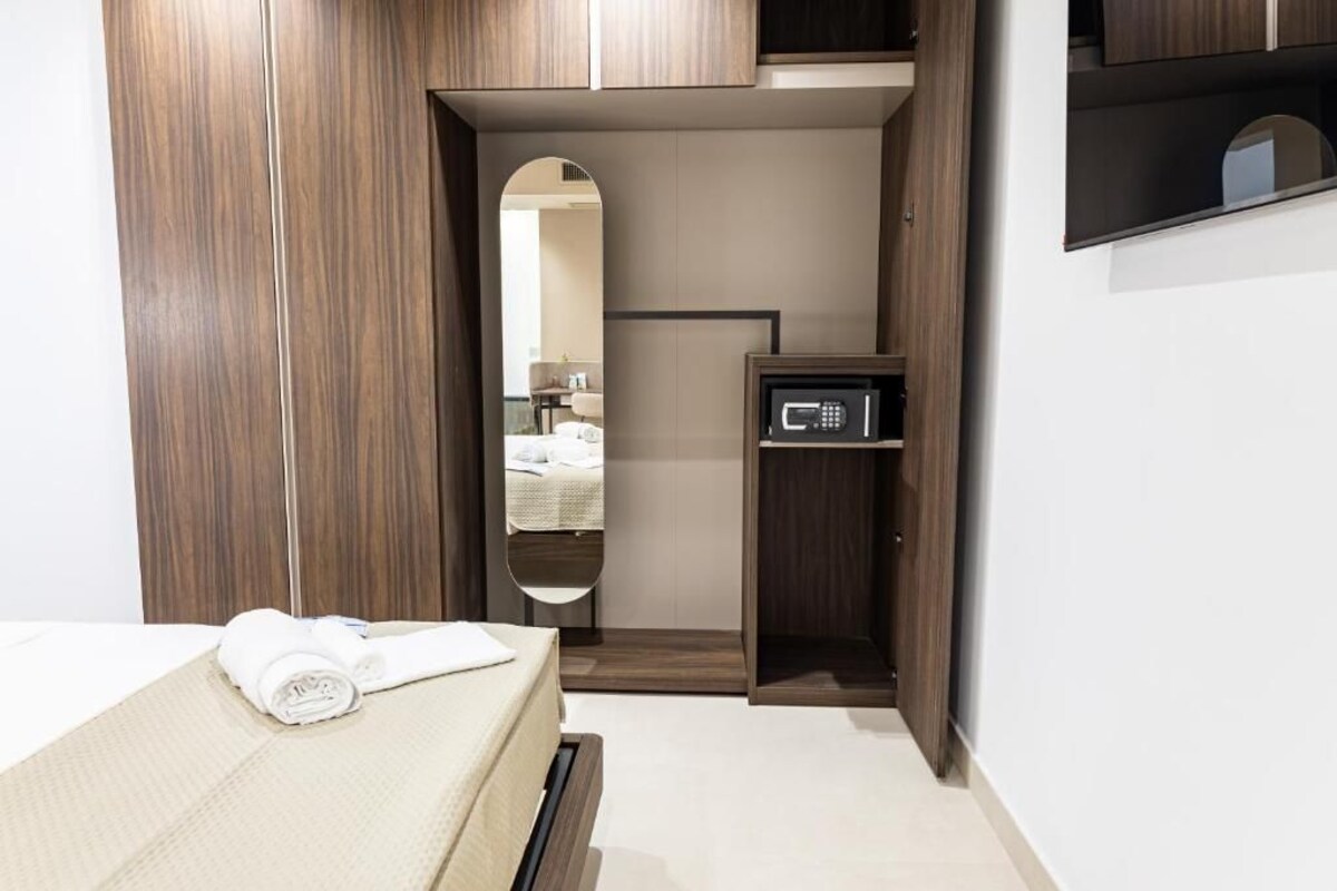 In-room safe, iron/ironing board (on request), free WiFi