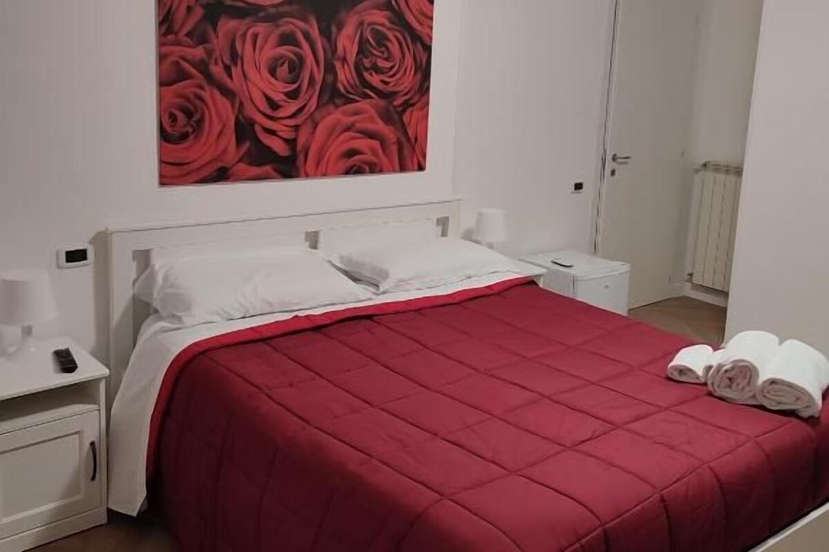 In-room safe, iron/ironing board (on request), free WiFi