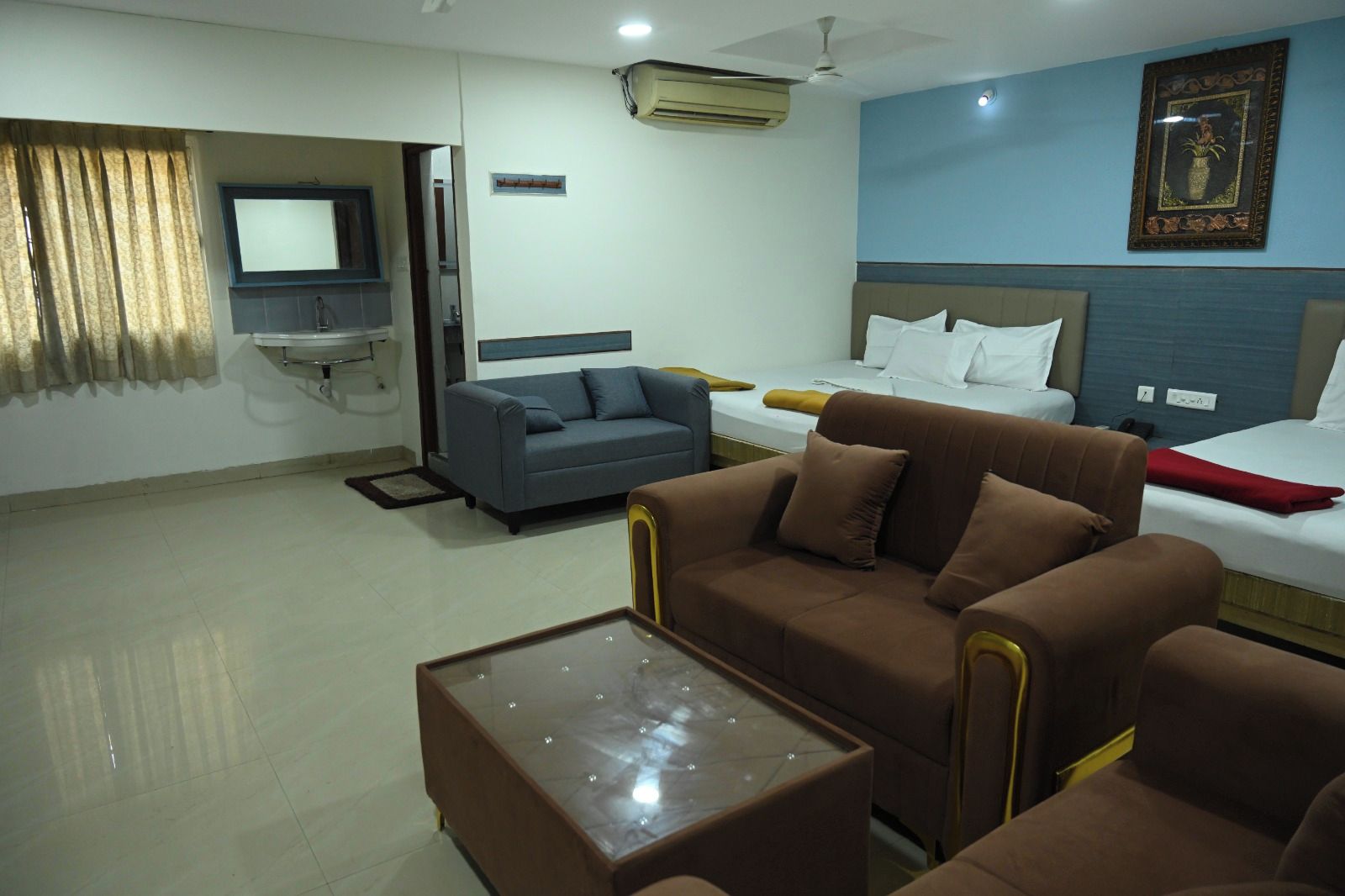 Premium Suite | Interior