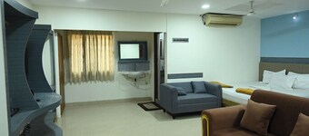 Raghava Residency & Banquet Hall