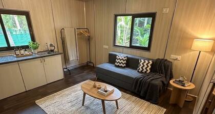 Coconut Grove Ecostay Stay with Pool Cinema & BBQ
