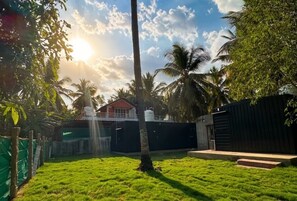 Unclassified image, 3 of 12, button - Coconut Grove Ecostay Stay with Pool Cinema & BBQ (Halaguru)