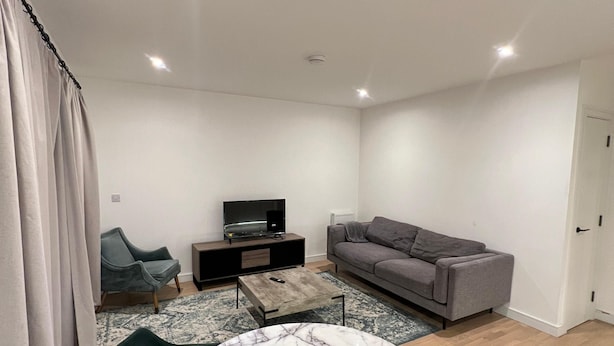 Living area - Cedrus Place - 1 Bedroom (Southall)