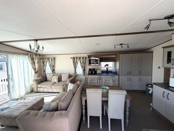 Living area - Beach Side | Sleeps 8 | Pendine Sands Escape (Pendine)