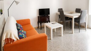 Unclassified image, 5 of 14, button - Apartment 'With Balcony' with Balcony, Wi-Fi, and Air Conditioning (Scicli)