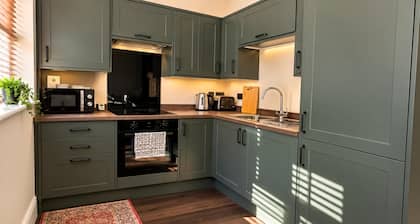 Stunning 2-bed Apt, Sleeps 6 in The New Forest
