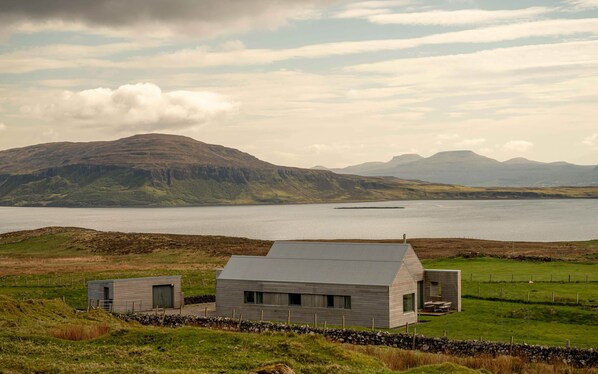 Unclassified image, 1 of 23, button - The Two Byres, Isle of Skye (Isle of Skye)