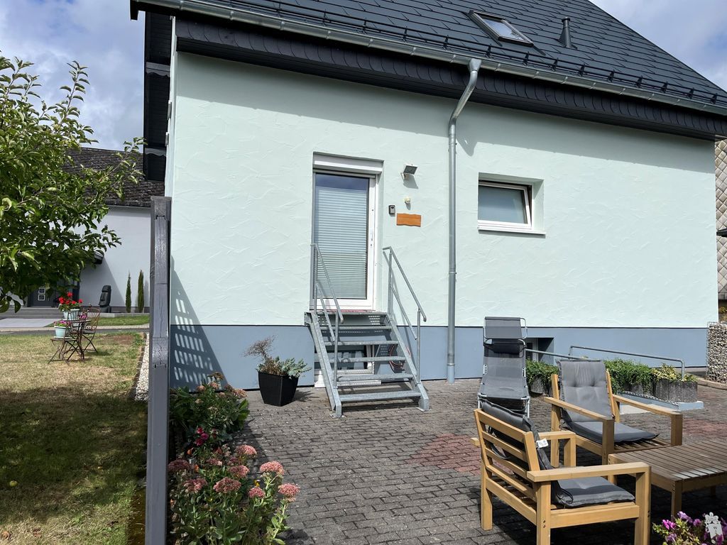 "Wiesen-Haus"
