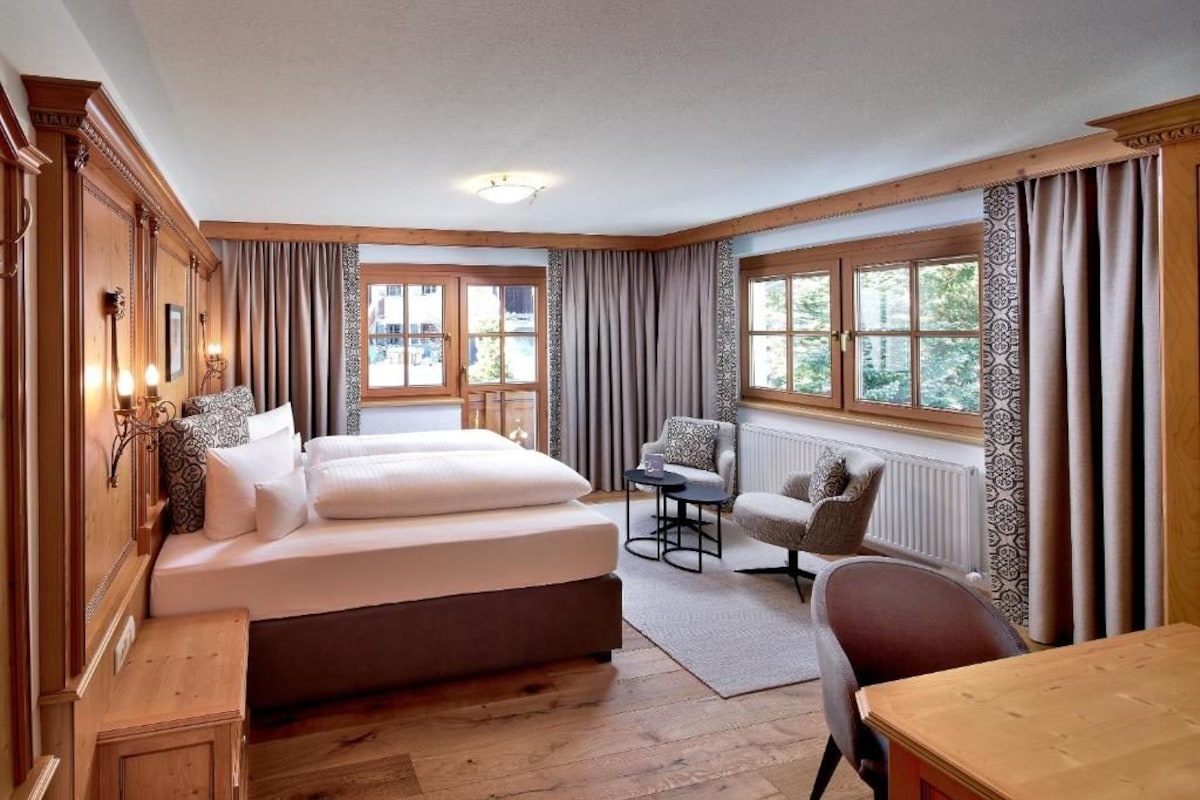 Classic Double Room, Mountain View