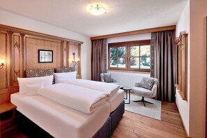 Classic Double Room - Hotel Gletscherblick (Sankt Anton am Arlberg)