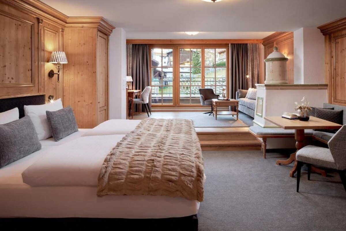 Superior Suite, Balcony, Mountain View
