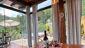 Standard-Chalet, Seeblick | Speisen