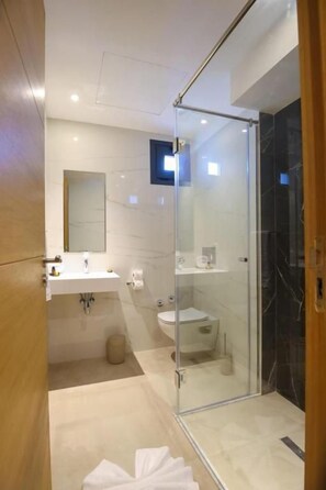 Twin Room, Balcony, City View | Bathroom - FAHO HOTEL (RABAT)