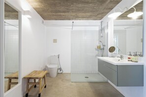 Unclassified image, 5 of 53, button - Abacatus Farmhouse (TAVIRA)