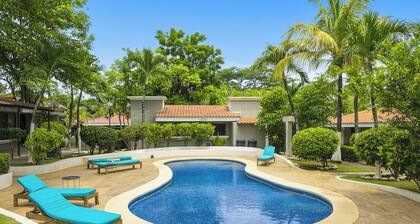3-unit Bundle: Club Voca Pool Access, Near Beach!