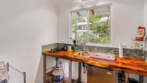 Ảnh chưa phân loại, 4 trong số 30 ảnh, nút