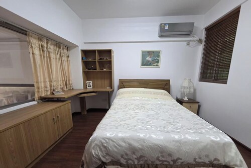 Panoramic Duplex,Close to Metro&Airport,3Bedrooms,3Beds,Sleeps6