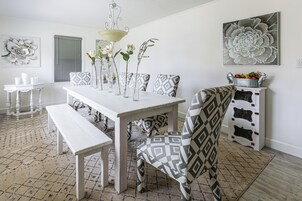House (2 Bedrooms) | Front of property
