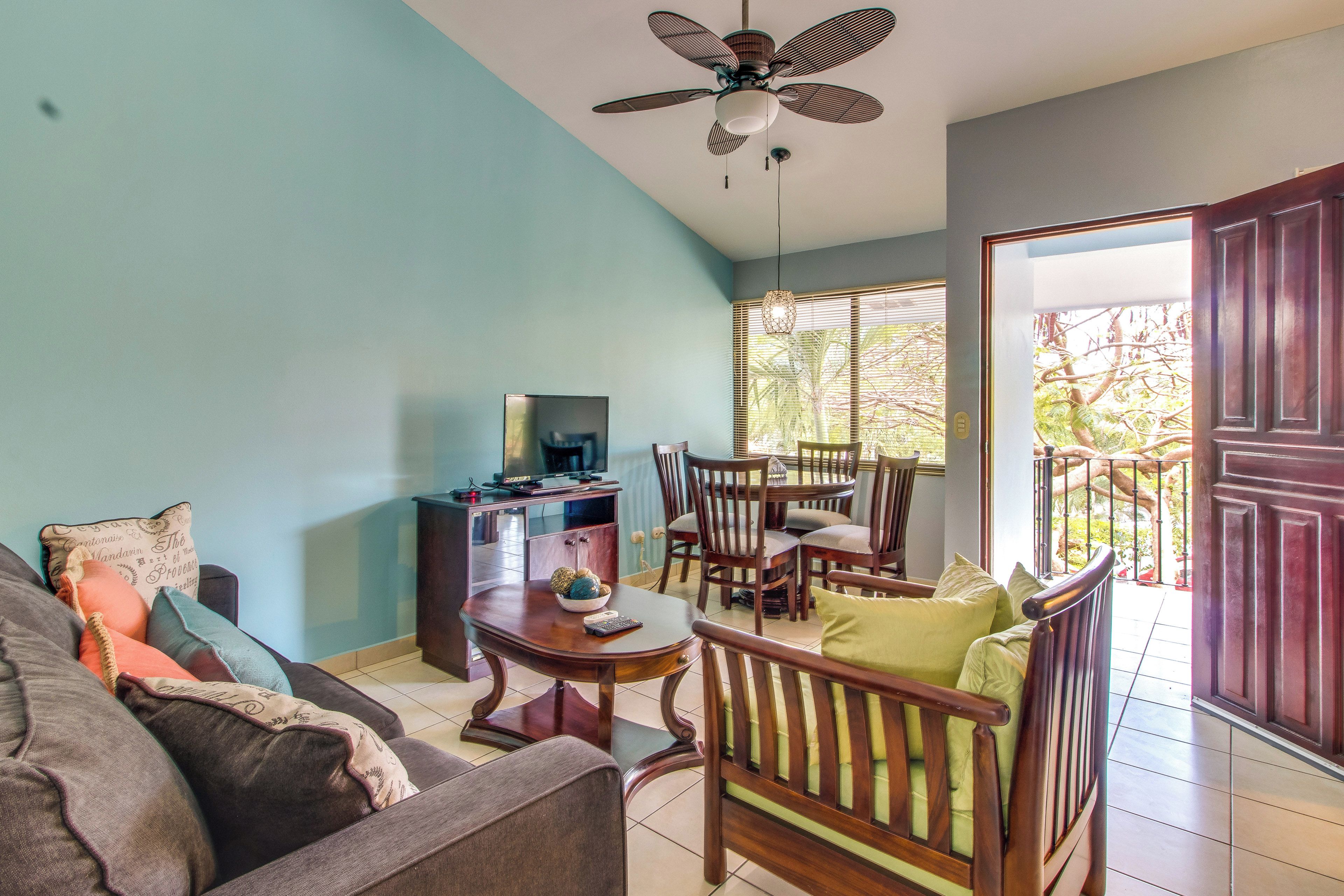 Apartment (3 Bedrooms) | Front of property