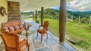 Ảnh chưa phân loại, 3 trong số 49 ảnh, nút