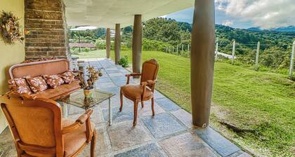 Dog-friendly, Secluded, Game Room: Dota Mountain