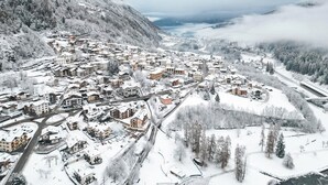 Aerial view - Vrbo Property (Mezzana)