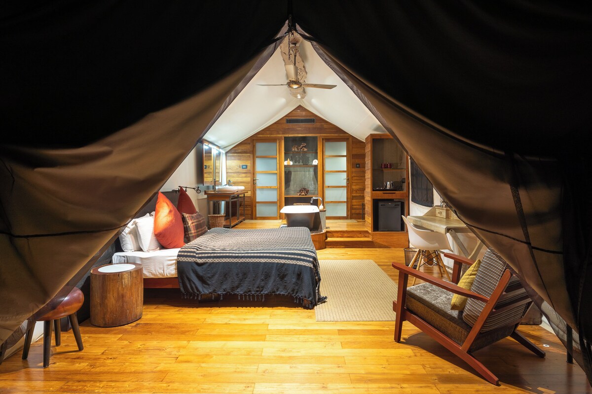 Ropa de cama de alta calidad, wifi gratis y ropa de cama 