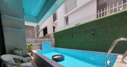 Ivory Game Palacio Luxury 4BHK Villa