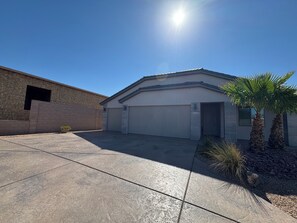 Exterior - Mesquite 3BR Home | Private Pool + Slide | Free Activities | Views (Mesquite)