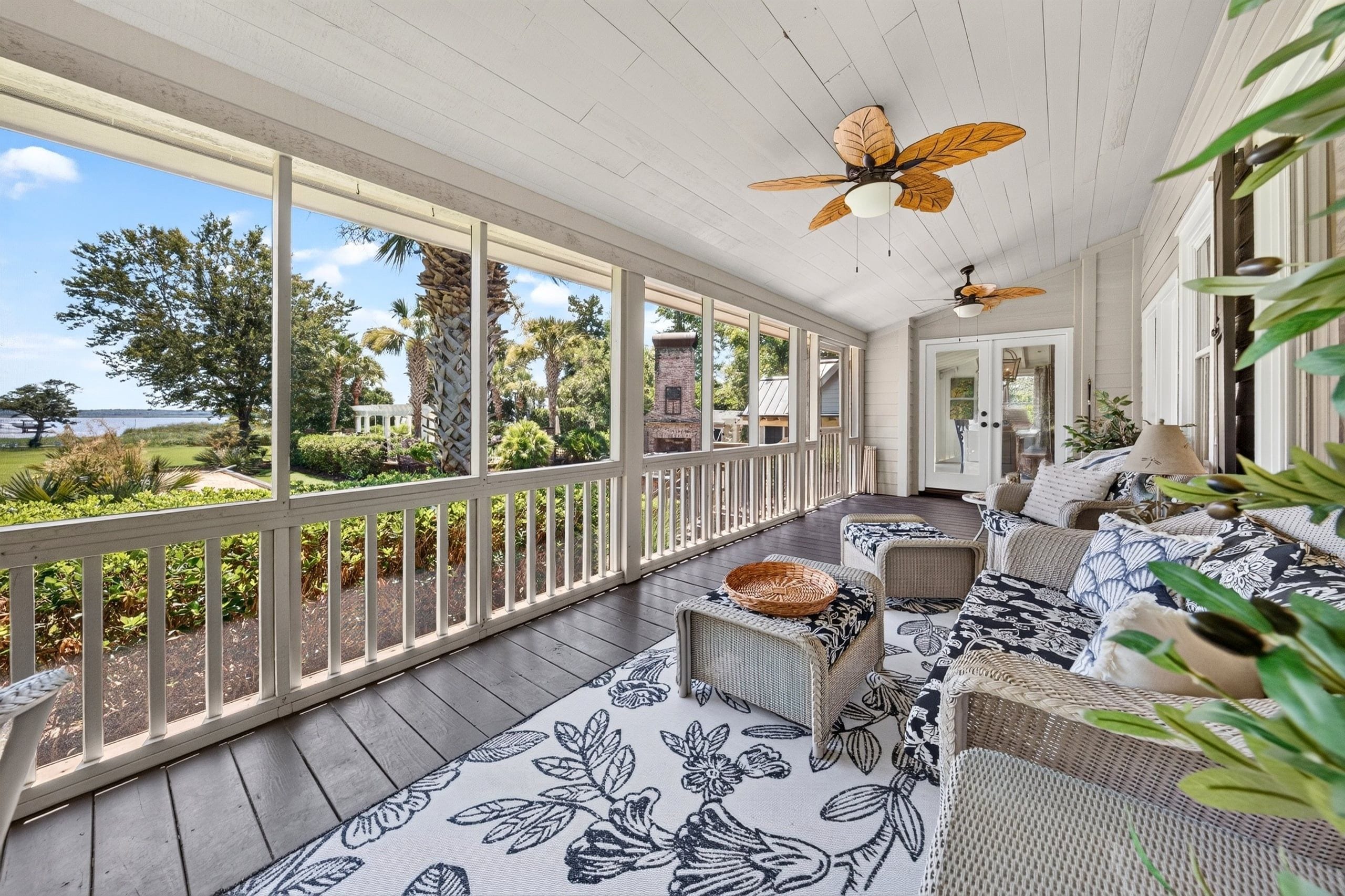 House, 5 Bedrooms | Terrace/patio
