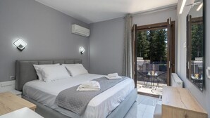 Unclassified image, 4 of 58, button - Vrbo Property (Agia Effimia)